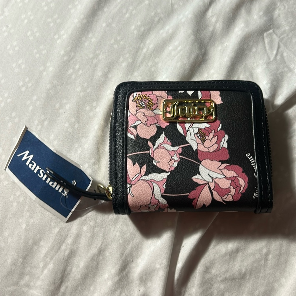 BNWT JUICY WALLET